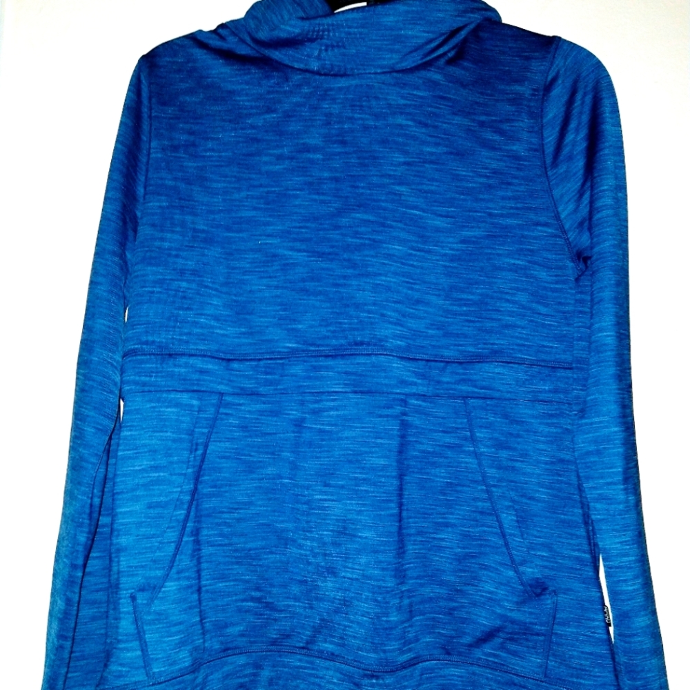 Active Pullover - image 1